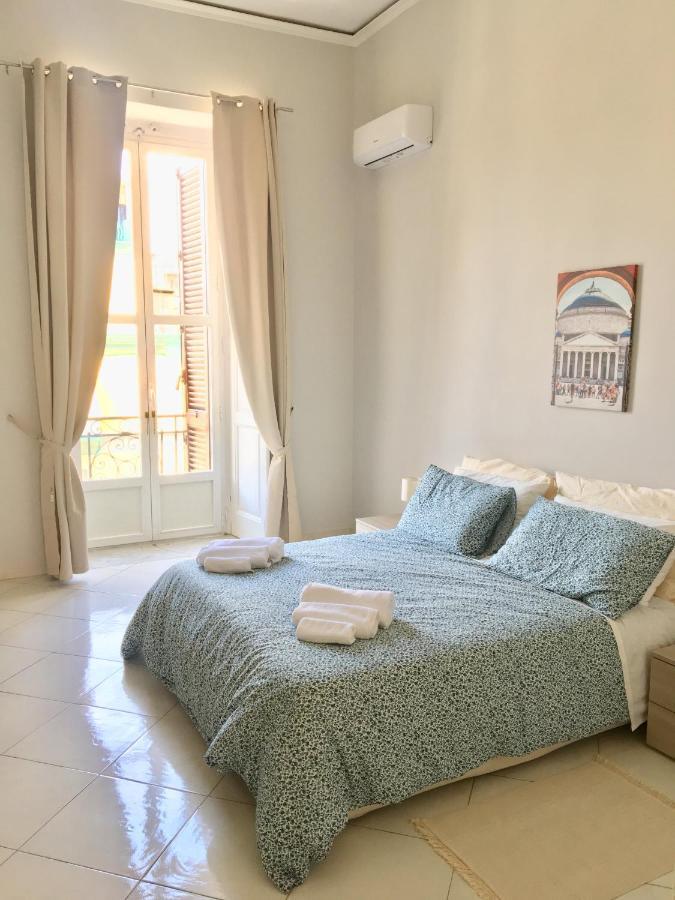 A Casa Di Titto Guest House Napoli Exterior foto